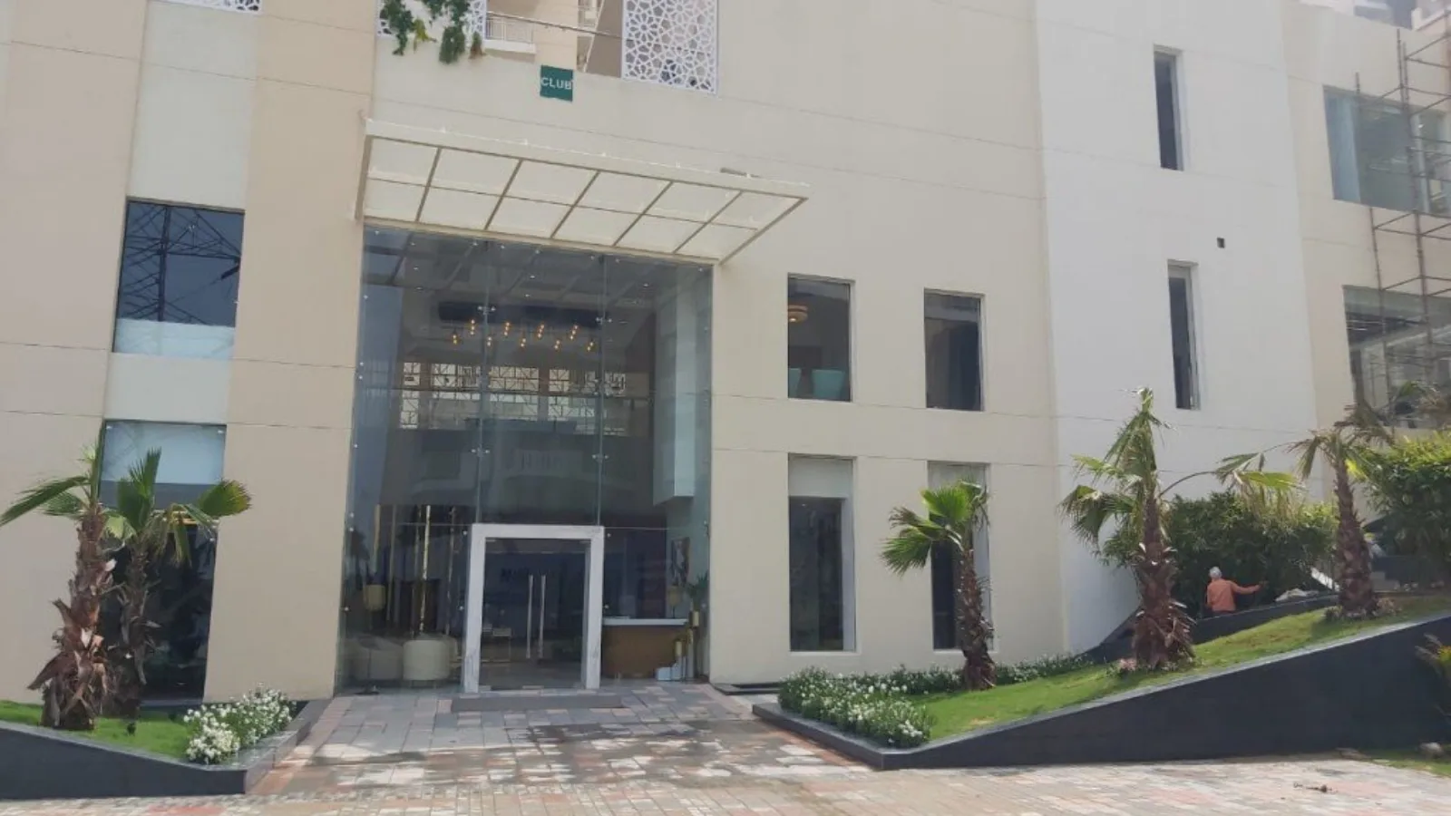 M3M-Sierra-Apartments-In-Sector-68-Gurugram-front-entrance